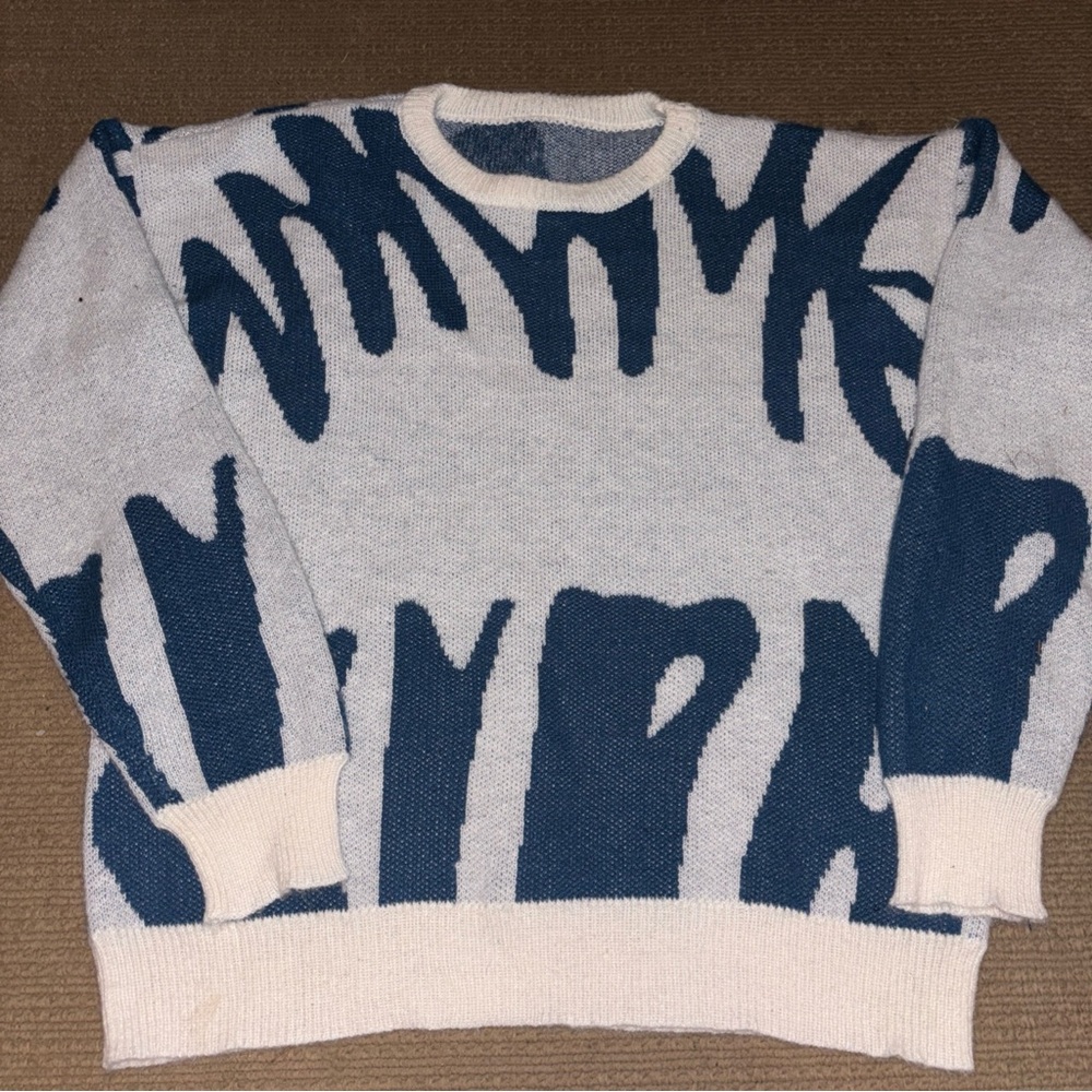 Squiggle Crewneck
